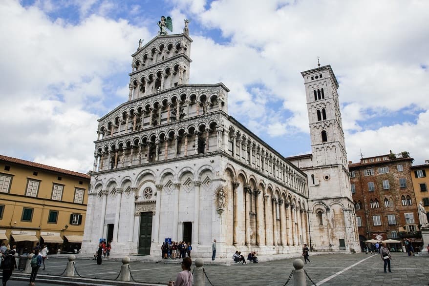 Chiesa a Lucca